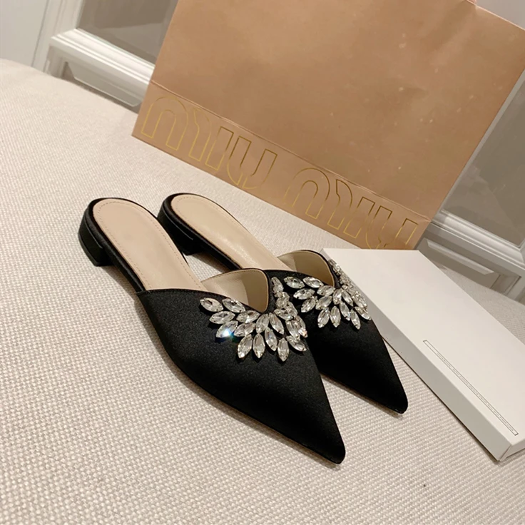 Шлепанцы kmeioo женские на плоской подошве летние блестящие туфли мюли заостренный