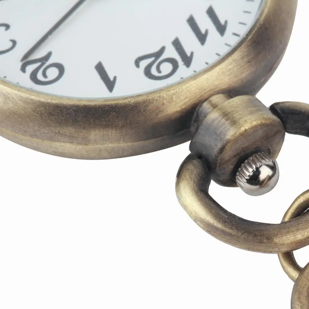 

1pc Retro Bronze Quartz vintage pocket watch Movement Keychain Keyring Watch Pocket Watch Round Dial Relogio Masculino 2017