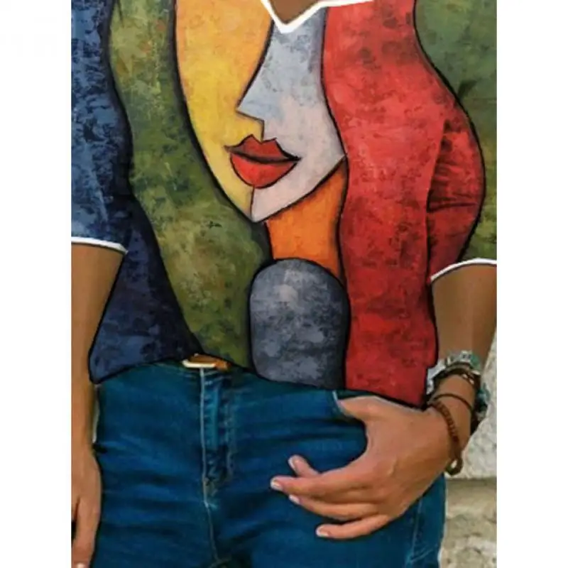 

2021 New Women T-Shirt Casual Loose Half Sleeve Printed Lady Street Shirt Elegant Fashion V-Neck Patchwork Female T-Shirt