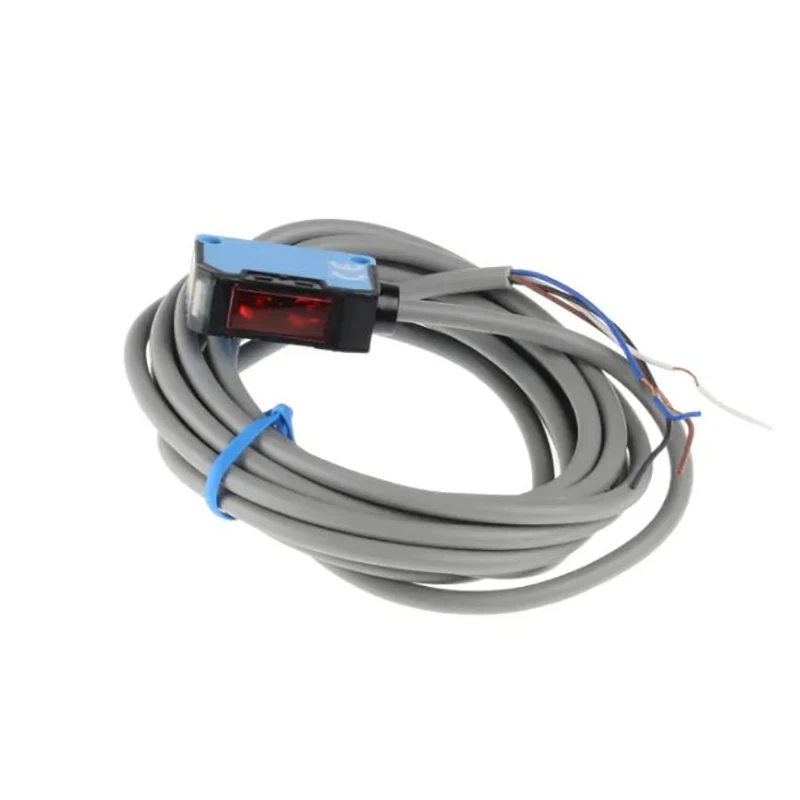 

WT150-P162 Photoelectric Sensor Diffuse Detection Type Detection Range 2-100mm Output Type PNP brand new original genuine goods