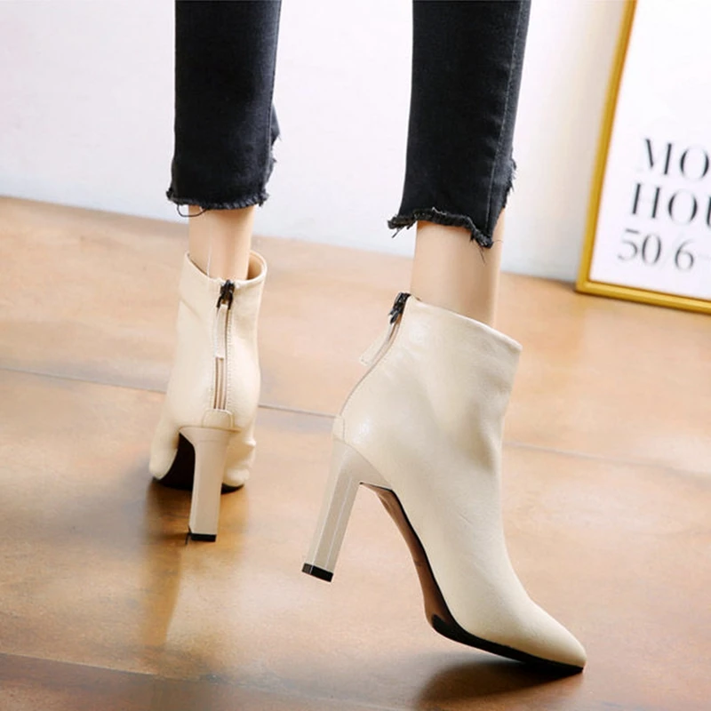 Short Boots Women's High Heel Martin Boots 2020 New Simple Thick Heel Commuter Pointed Back Zipper Thick Heel Cotton Boots Women
