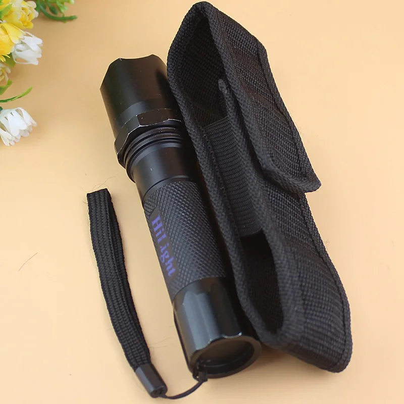 

Tactical 360 Degrees Rotatable Flashlight Pouch Holster Torch Case Belt Torch Cover Hunting Lighting Clip Convenient Bag