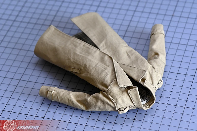 

1/6 Female soldier encapsulated body classic British retro long trench coat fit 12 inch action figure body