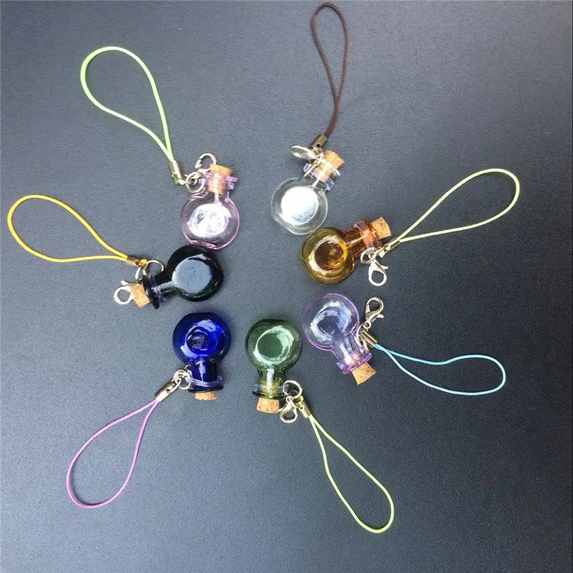

70pcs Mini Glass Pendant Bottles With Key Chains Lobster Clasp Oblateness Color Bottles Handmade Pendant Gift Bottles Mix Colors