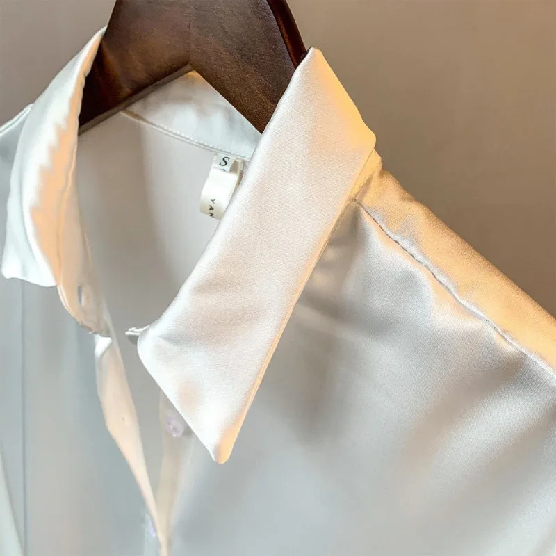 

New Spring Autumn Women Fashion Long Sleeves Satin Blouse Vintage Femme Oversized Street Shirts Elegant Silk Vintage Blouse