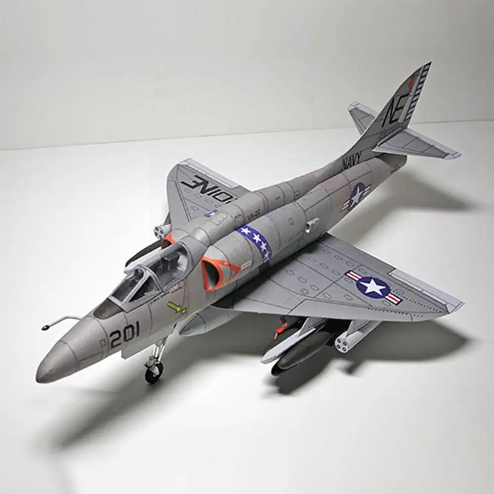 Американская модель искусственного самолета Skyhawk DIY Модель 1:33 атаки E0Q7 | Игрушки и