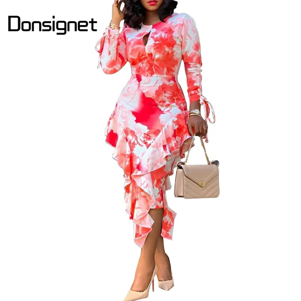 

Женское мини-платье с оборками на бедрах, с принтом