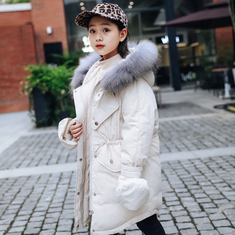 Коллекция 2019 года модные зимние пуховики для девочек с перчатками длинные модели