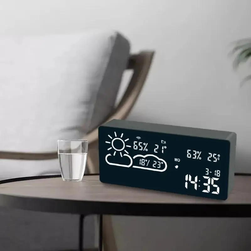 

LED Digital Alarm Clock Radio With Temperature And Humidity Clock APP Control Smart Home Clocks Table Decor