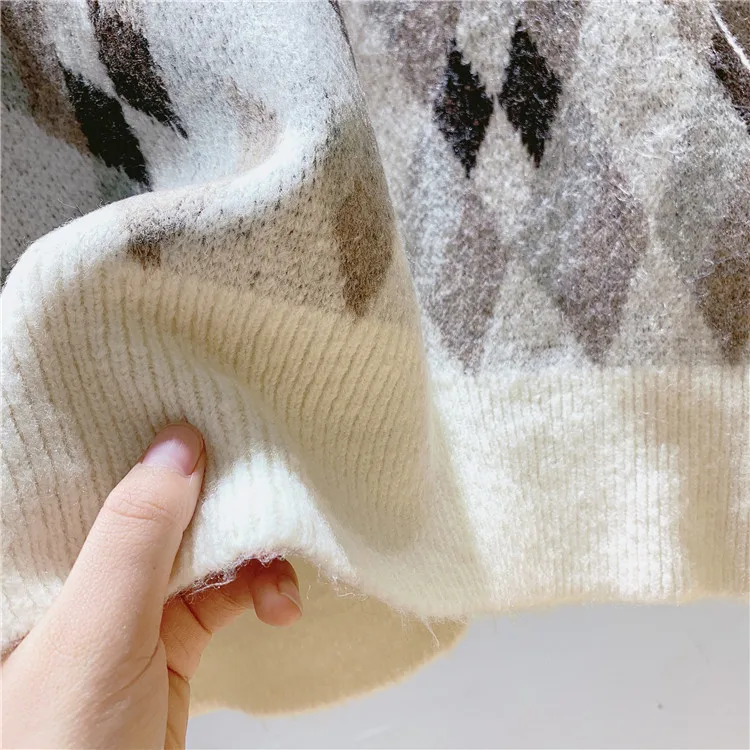 

2020 Autumn Women Knitted Sweater V-Neck Women Soft Sweater And Pullovers Winter Sweater