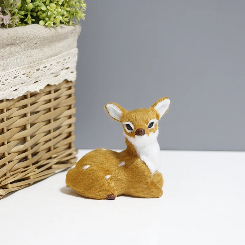 

Маленький Рождественский олень, мини Статуэтка оленя, статуя Нового года, украшения для дома и офиса, украшение для лужайки