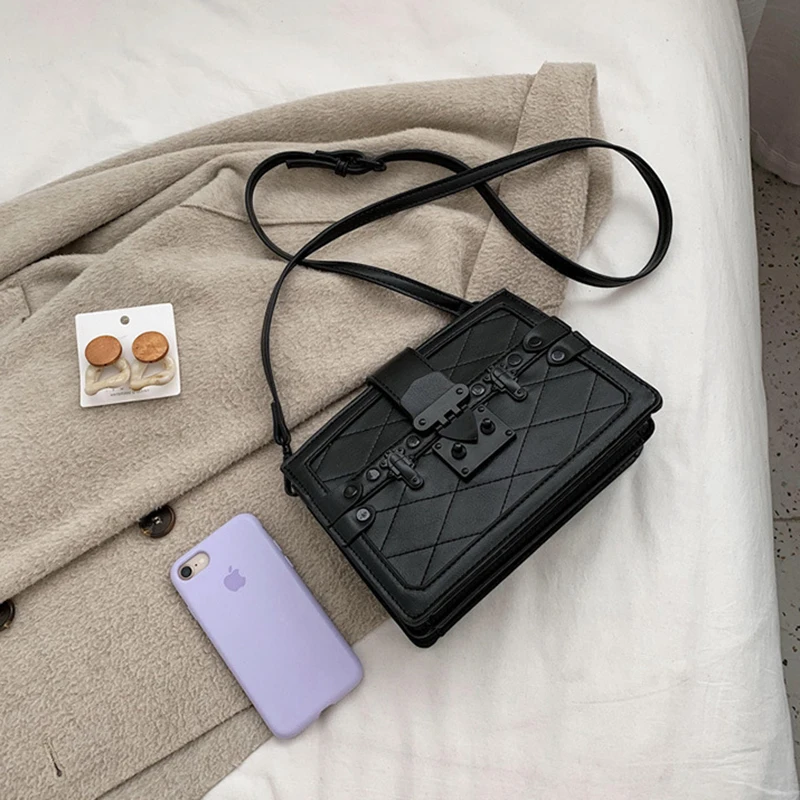 

2020 hot sale high quality chic small square bag black shoulder bag lock plaid bags for women messenger bags ladies hand bags