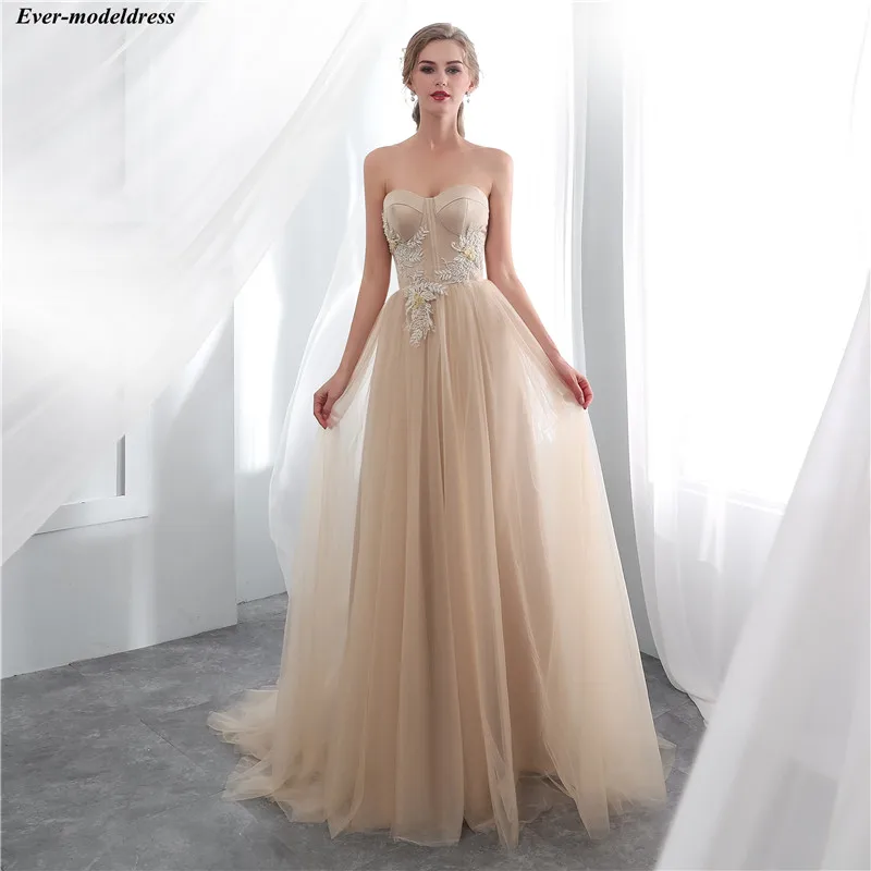 

Champagne Wedding Dresses 2019 Sweetheart Lace Appliques Beaded Wedding Gown Bride Dress Robe De Mariee Vestido De Noiva