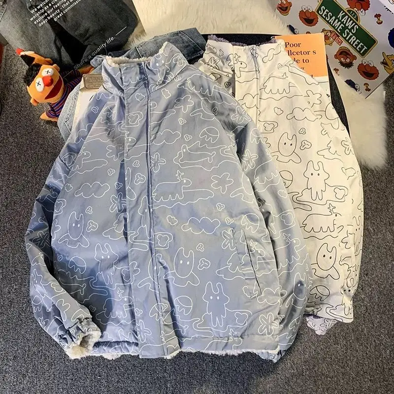 Одежду из хлопка можно носить на обе стороны. Пальто женское зимнее короткое