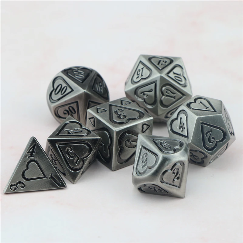 Металлические настольные кости для ролевых игр подземелье и дракон старинное