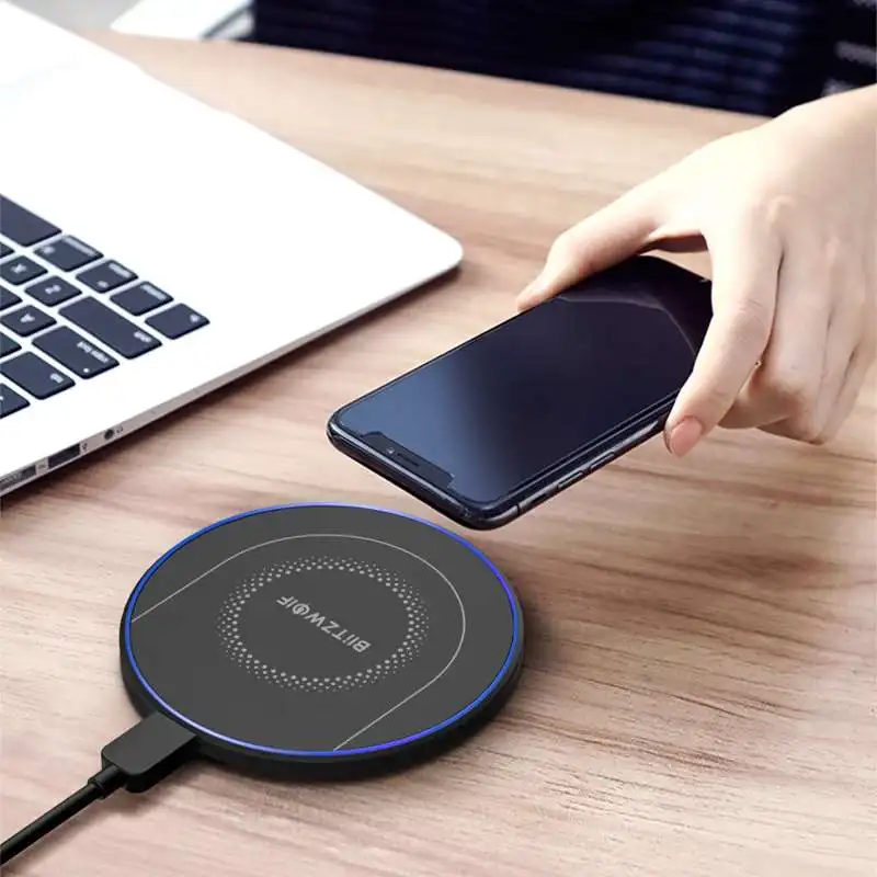Фото Быстрое беспроводное зарядное устройство BlitzWolf 15 Вт USB Qi для зарядки мобильный Быстрое беспроводное зарядное устройство BlitzWolf 15 Вт USB Qi для зарядки мобильный