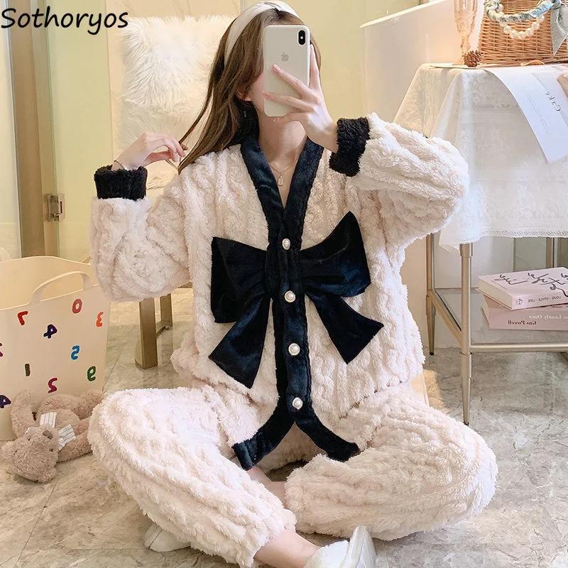 Women Coral Fleece Pajama Sets Big Bow Sweet Buttons V-neck Long Sleeve Flannel Sleepwear Soft Thicken Warm Pyjamas Student Cute