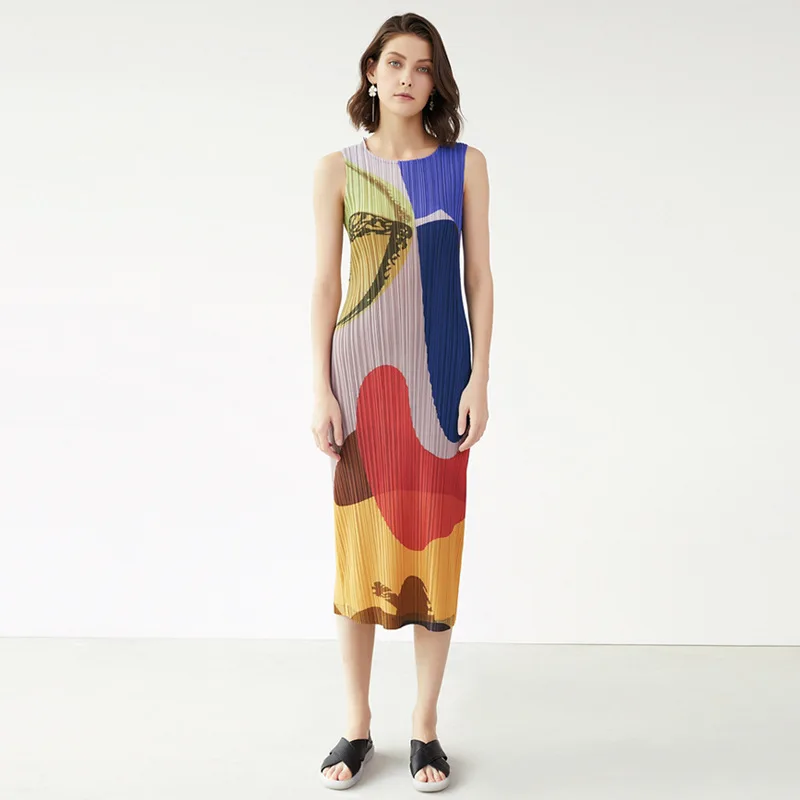 

Dress Summer 2020 Women's Large Size Stretch Loose Miyake Pleated Round Neck Sleeveless Fashion Printed Dress Over The Knees