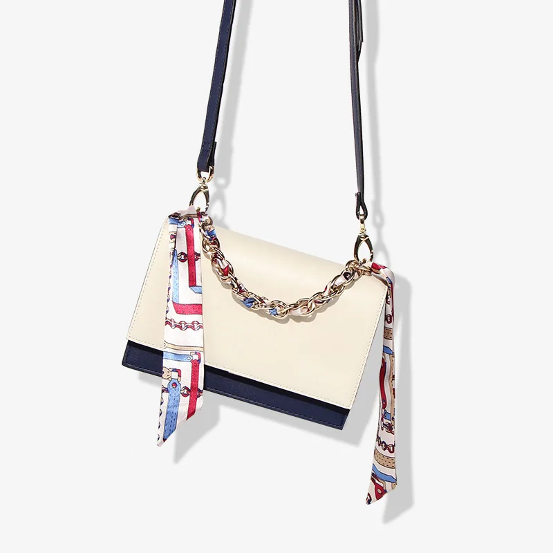 Женская сумочка с цепочкой широкий дизайнерский саквояж и шелковым шарфом 2021 |