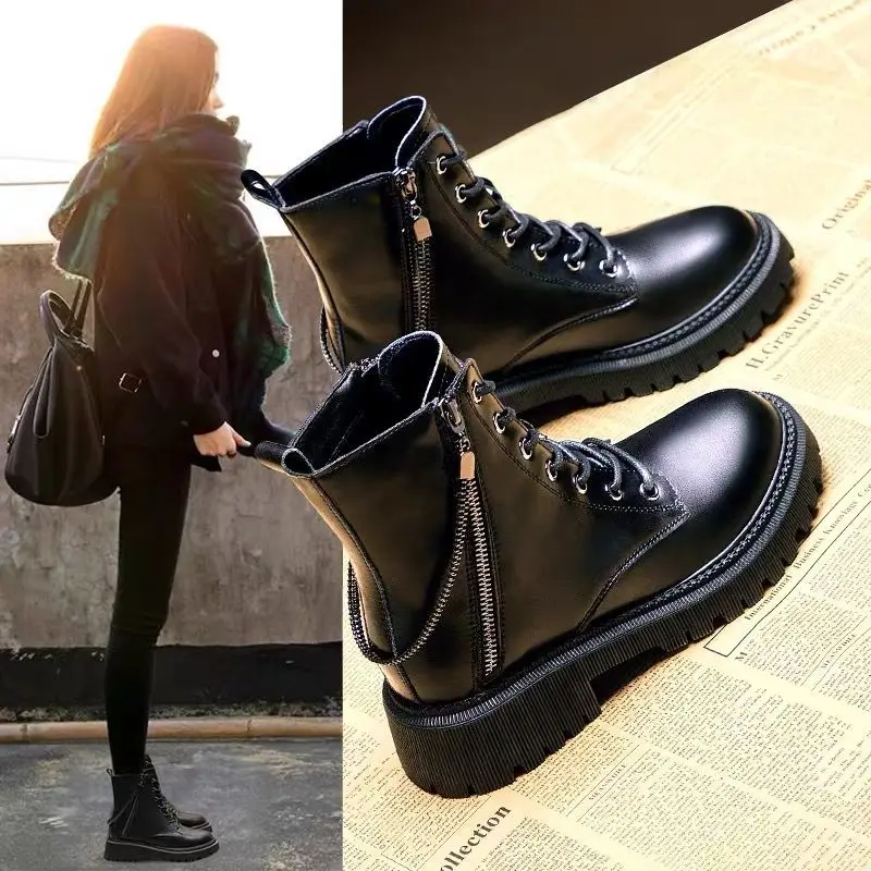 Ботинки женские на толстой платформе со шнуровкой черные мотоциклетные 2020 |
