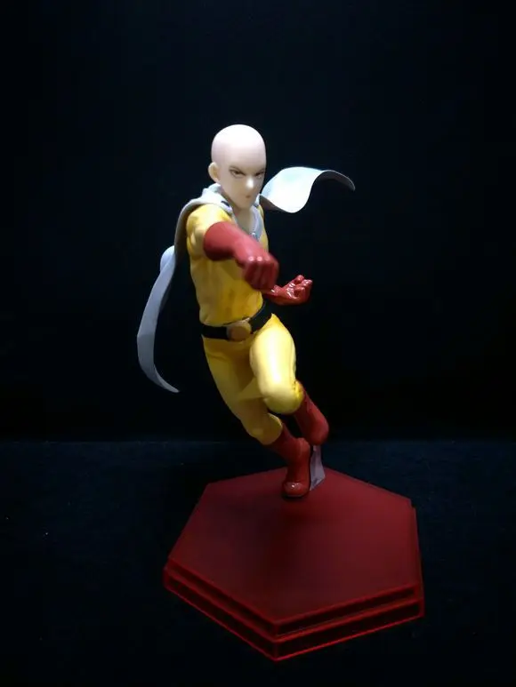 

18cm ONE PUNCH MAN Saitama Action Figure New Collection Model New brinquedos for christmas gift