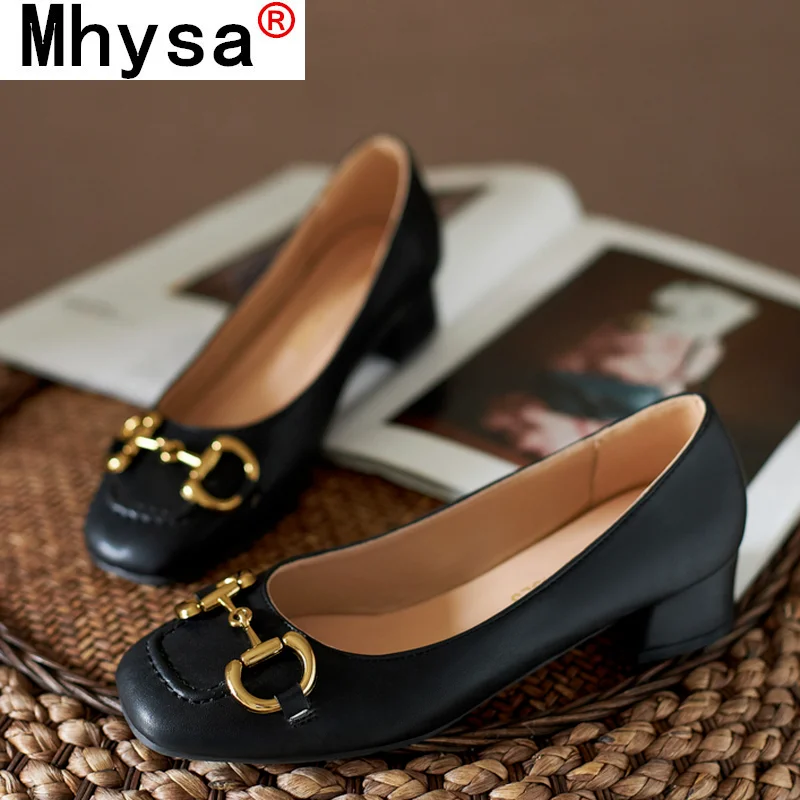 

2021 New Autumn Pu Leather Fashion Set of Feet Women's Flat Shoes Square Toe Mid-heel Casual Metal Chain Women's Elegant Shoes