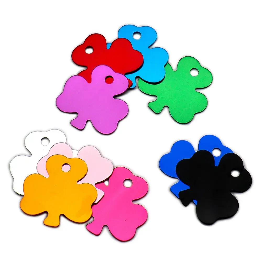 

20pcs Lucky Clover Pet Tags Identity Ring Cumstom Engeraved Name For Dog Tag Personalized Dog Cats ID Tags Accessories Wholesale