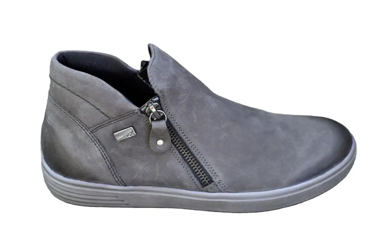 

Женские ботинки Brcchenxi, красивые популярные ботинки Martin с круглым носком, короткие ботинки на молнии, ботинки большого размера 45, красные, чер...