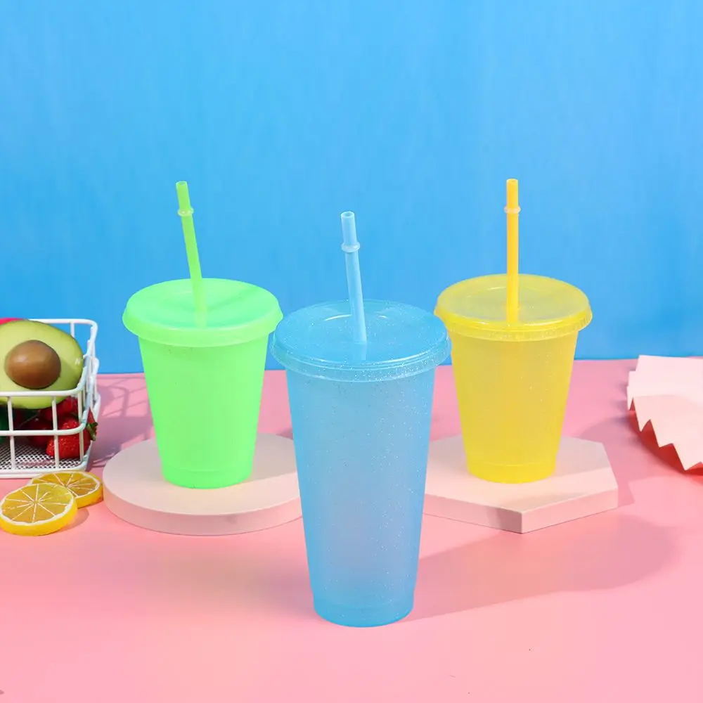 

1 шт., пластиковая бутылка для воды с крышкой и соломинкой