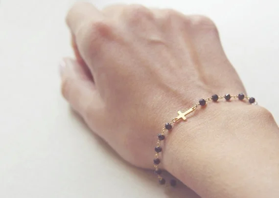 Браслет из черного оникса и золота | Украшения аксессуары