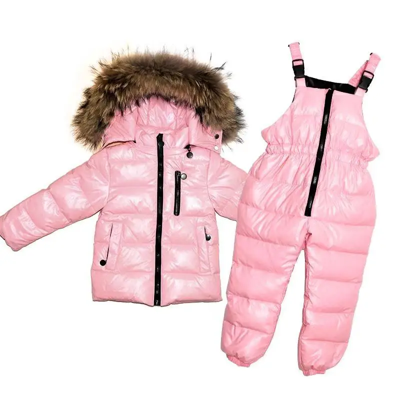 Light pink Костюм на утином пуху для мальчиков, теплый зимний комплект для детей на температуру до-30 градусов, зимняя куртка для девочек с капюшоном+ утепленный комбинезон, длинные пальто для малышей - Цвет: Light pink