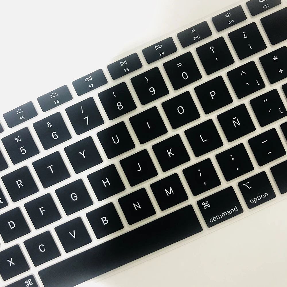 Цветная пленка для клавиатуры Mac Book Air 13 A1932 (2018 2019) touch ID силиконовая защитная с