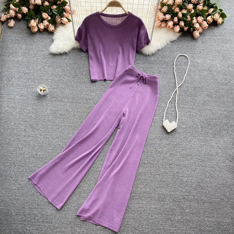 

Летний спортивный костюм, женский простой однотонный короткий топ, брюки с широкими штанинами, женский модный повседневный комплект из дву...