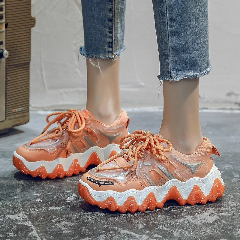 Женские кроссовки на платформе дышащие массивной вулканизированной подошве