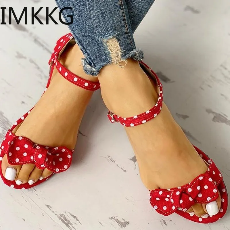 Сандалии женские на плоской подошве удобные босоножки в горошек INS стиль удобная