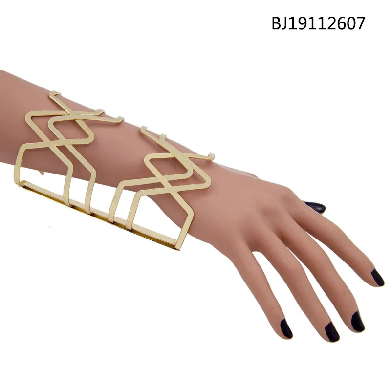 

Yulaili Hollow Wide Cuff Geometric Bracelet Bangles For Women Open Big Female Bangle Fashion Jewelry Accesorios Mujer