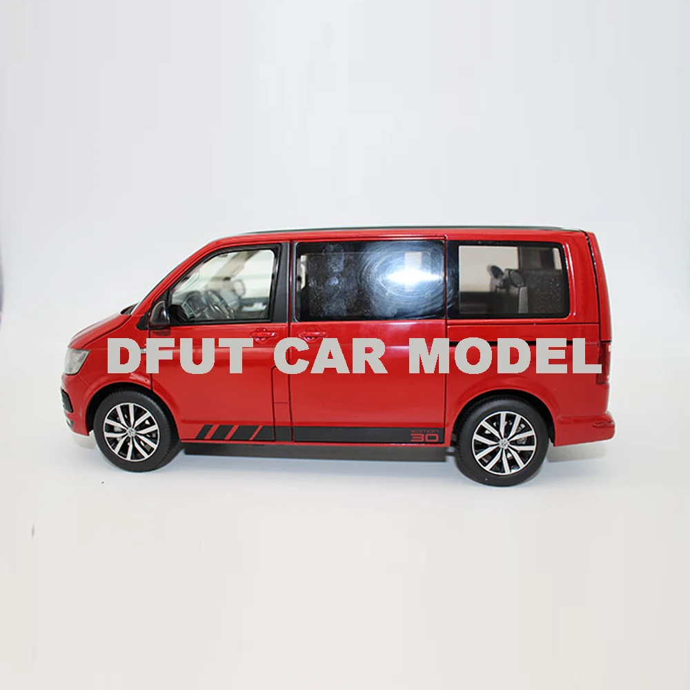 1:18 игрушка из сплава VW T6 MPV модель автомобиля Детские игрушечные автомобили