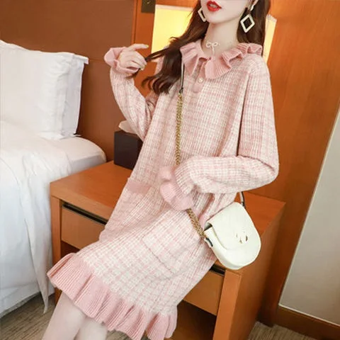 

Pregnant Women 2021 Autumn Winter Maternity Clothes Fashion Ruffles Dress Mother Hoodies Long Thick Lovely Sweater Dress