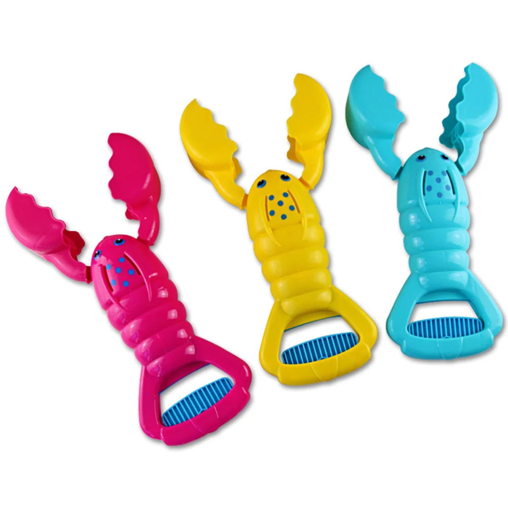 

1Pc Creative Lobster Shaped Clip Snowball Sand Clamp Funny Playing Sand Toys for Children Kids (Random Color Delivery)