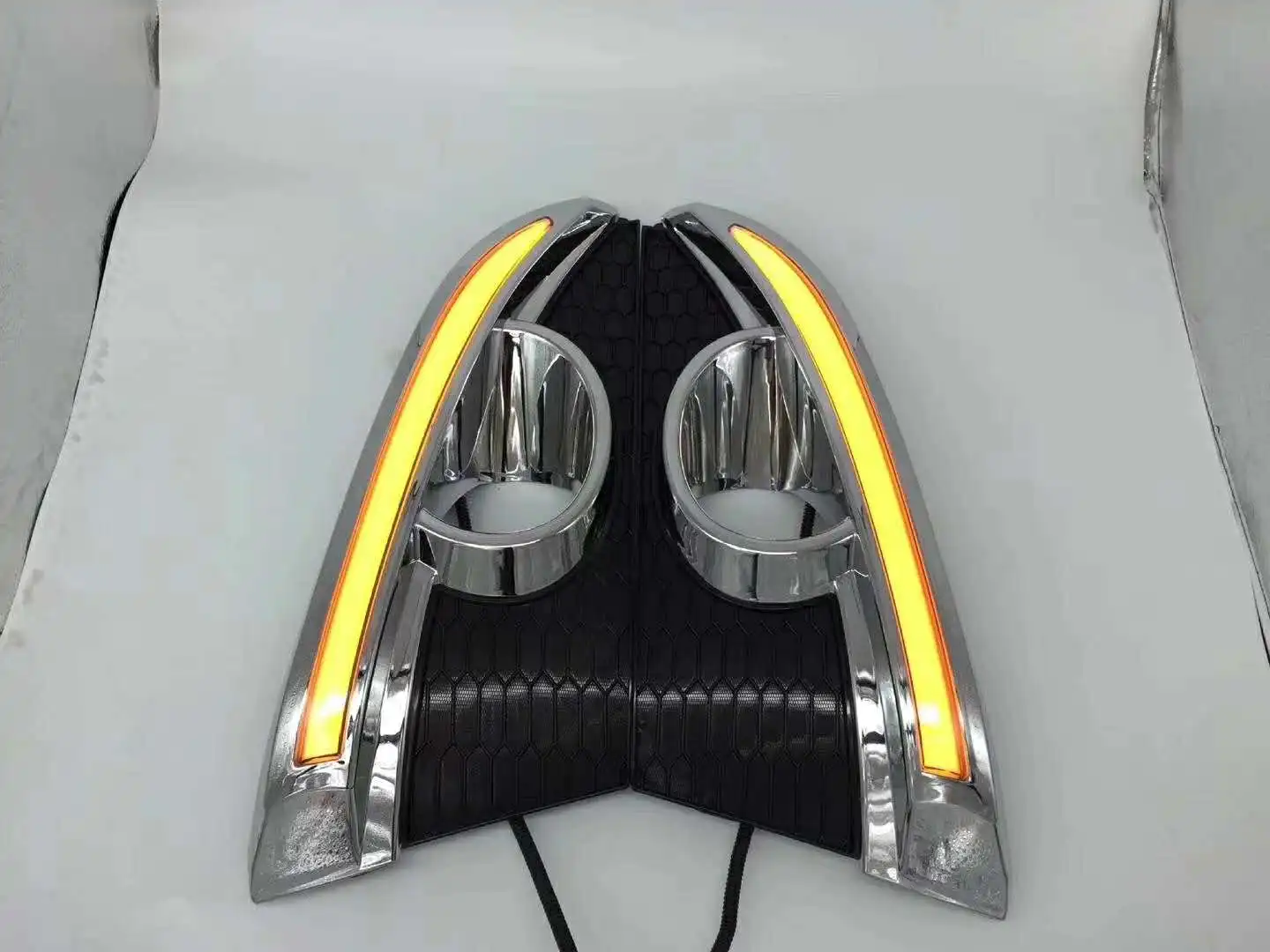 

Osmrk Led daytime running lights with yellow turn signal for Chevrolet captiva