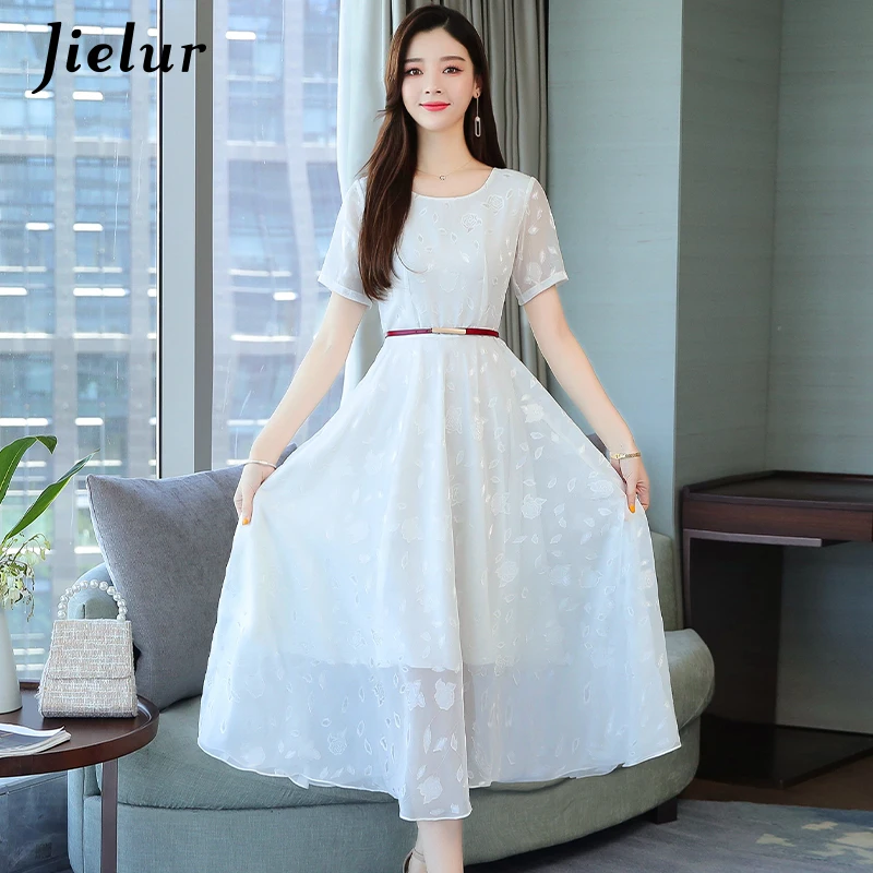 

Женское летнее шифоновое платье с коротким рукавом и цветочным принтом