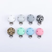 5pcsset personalised macaron 32mm silicone pacifier clips white leopard teether necklace pacifier chain baby accessoires