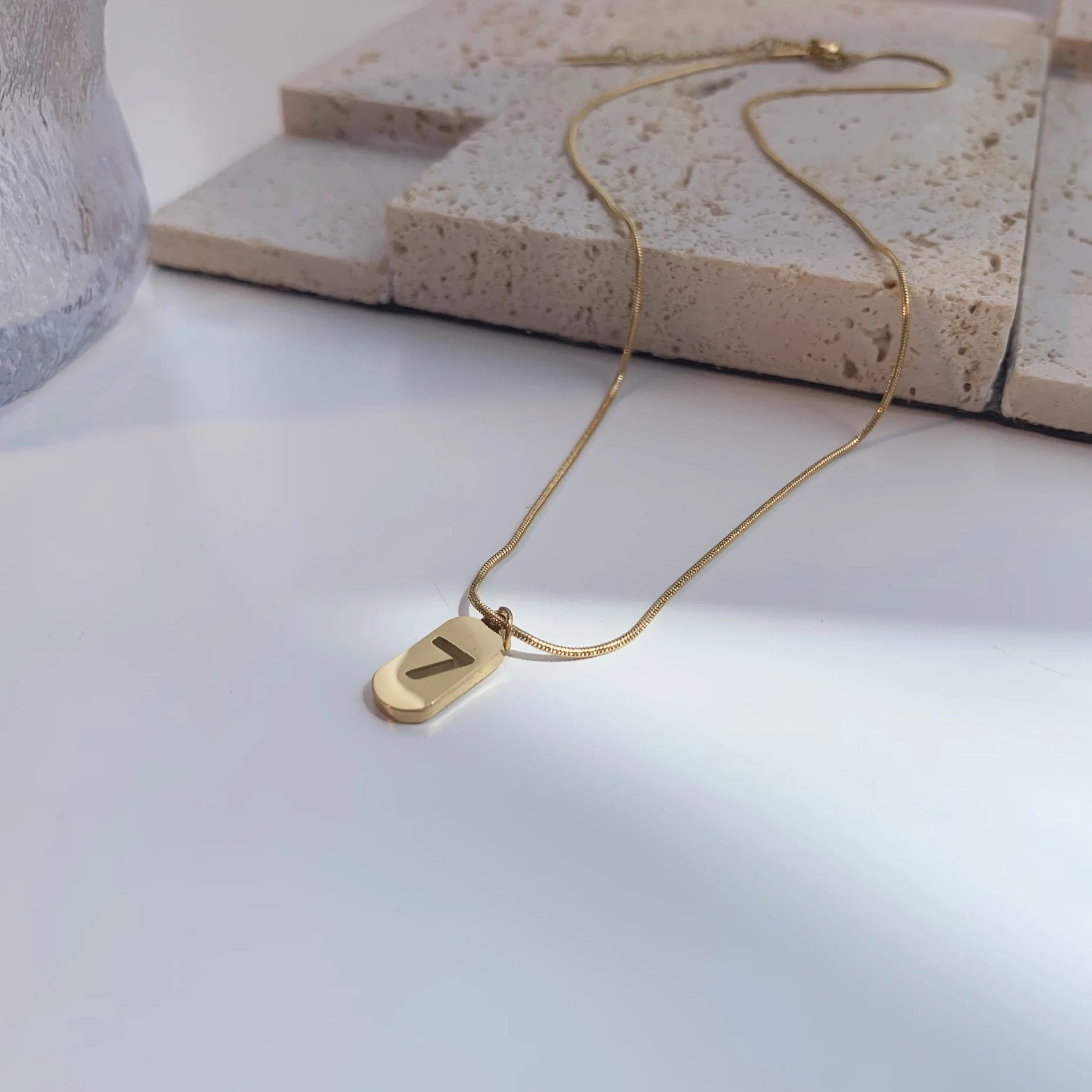 

14KRreal Gold Titanium Steel Niche Design New Lucky Number 7 Necklace Femininity Simple and Cold Style Clavicle Chain