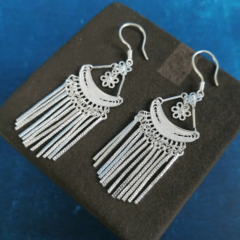 Женские серьги-кисточки из серебра 999 пробы в этническом стиле