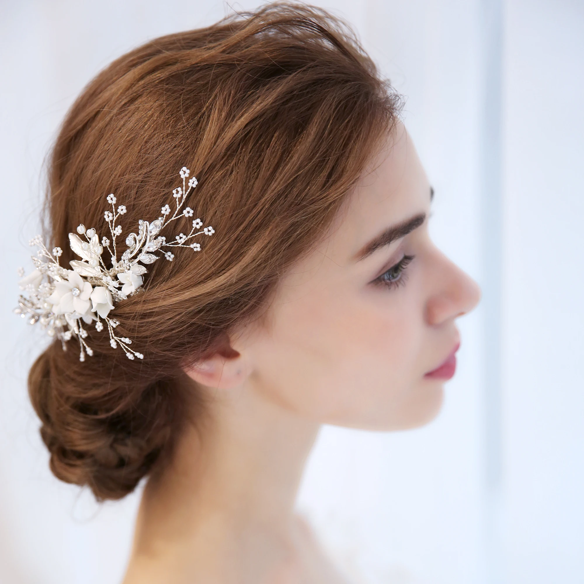 

NPASON White Flower Bride Hair Comb Accessories Wedding Hair Comb Rhinestone Pearl Elegant Ladies Head Jewelry Headband Flower