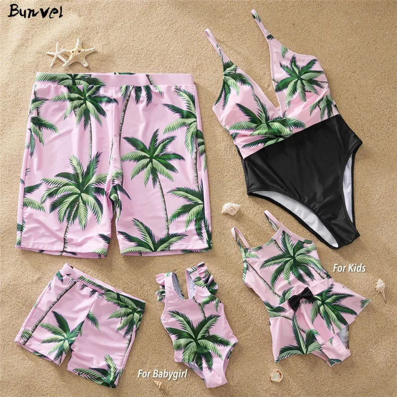 Pink Bunvel/Летний Пляжный семейный купальный костюм в стиле бохо для мамы и дочки, одежда для маленьких мальчиков и девочек пуш-ап, цельный - Цвет: Pink