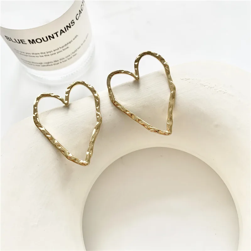 Женские гипоаллергенные серьги гвоздики в стиле барокко|Серьги-гвоздики| |