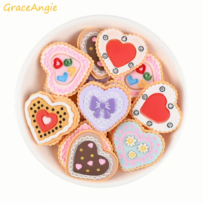 

10pcs Kawaii Love Heart Cake charms Imitation Food flatback hair jewelry DIY earrings Funny resin flatback Home Dec Crafts Gift