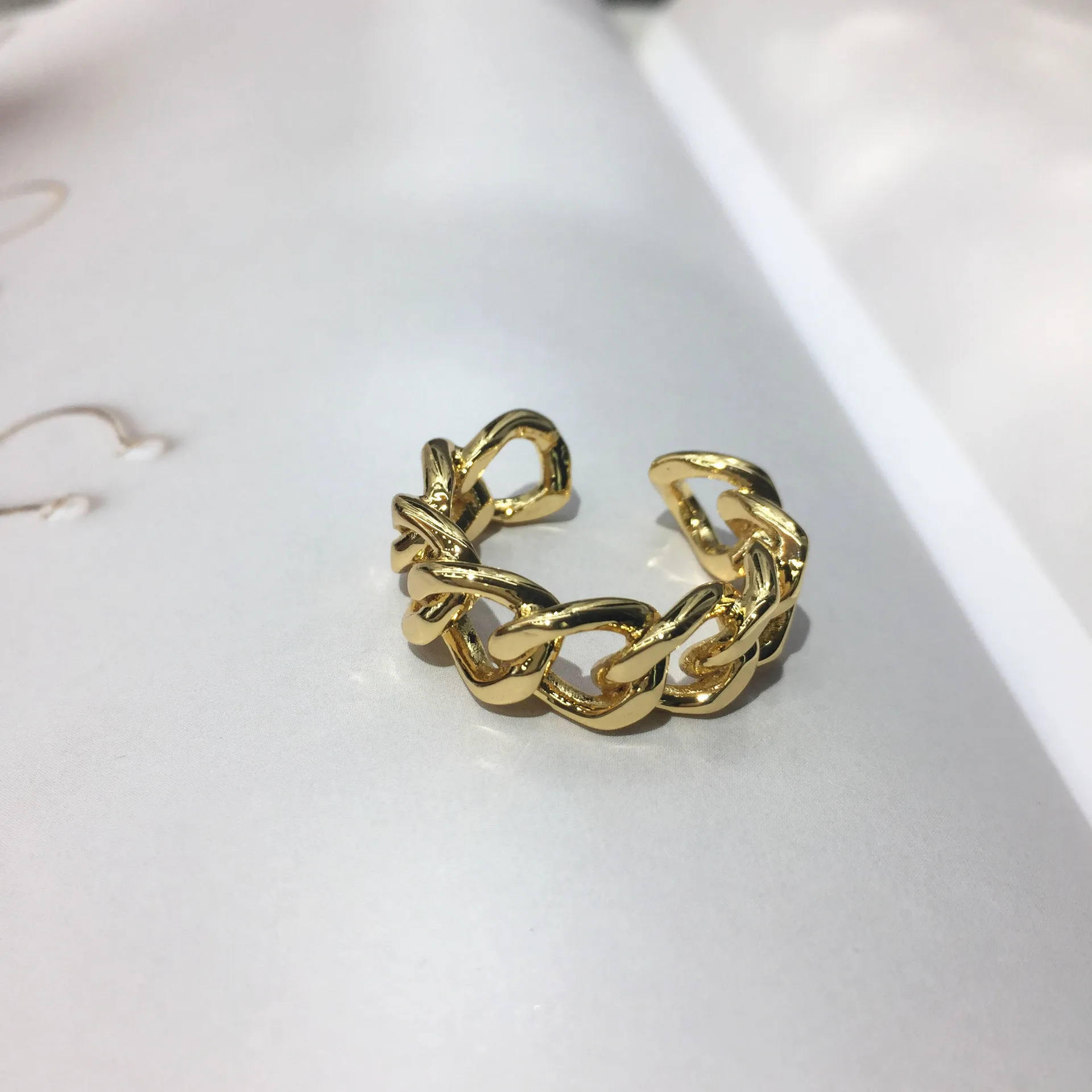 Новинка кольцо-цепочка золотого и серебряного цвета кольца из нержавеющей стали