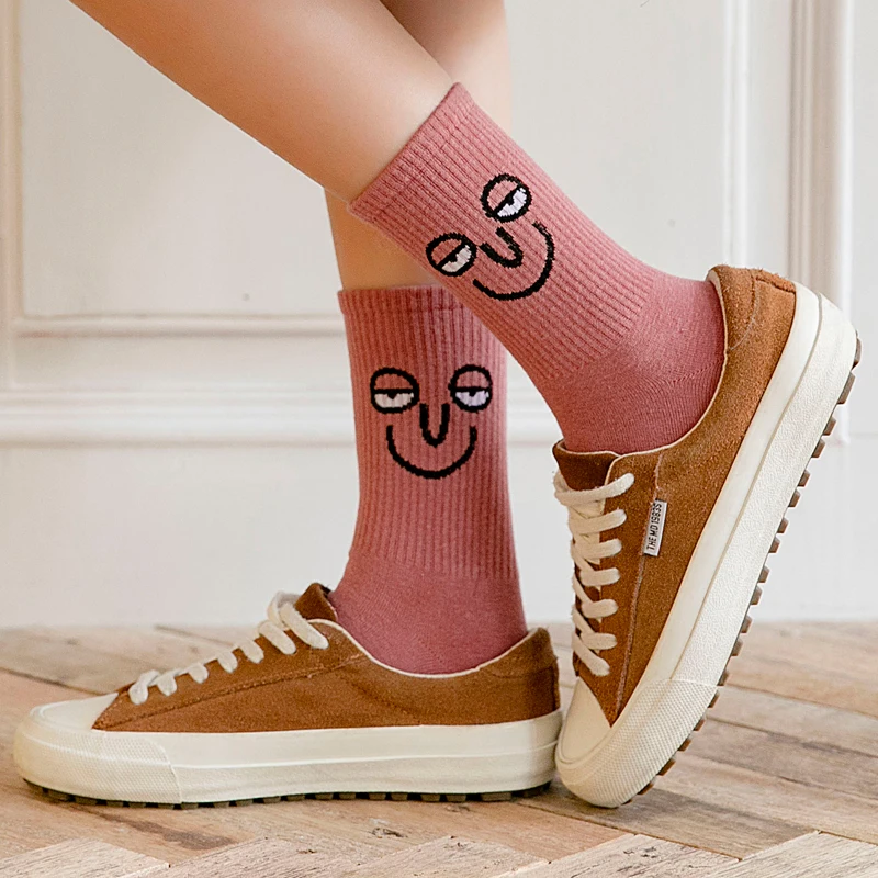 10 Pairs Cute Surprise Face Women Cotton Crew Socks Harajuku Colorful Funny Girl Gift Kawaii Designer Crazy White Novelty Black